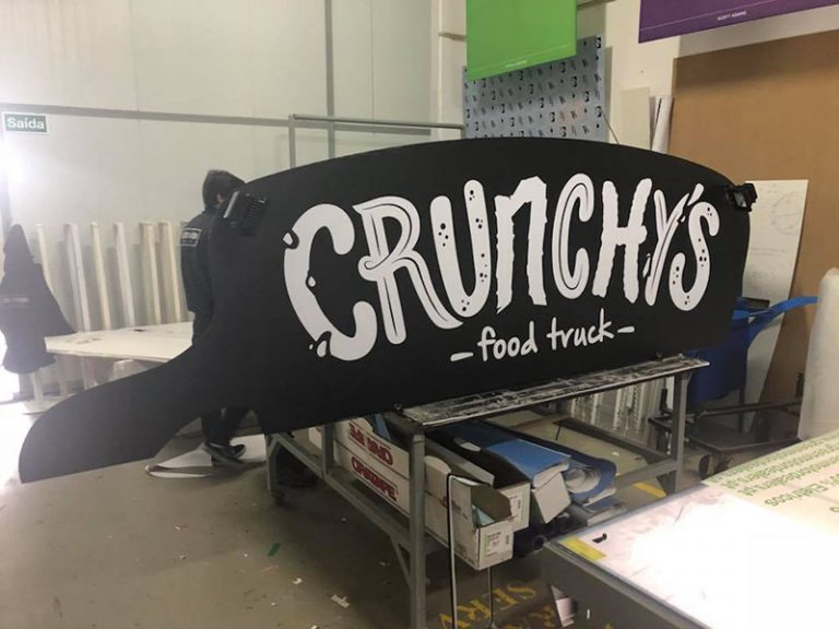  - Luminosos – Crunchy’s